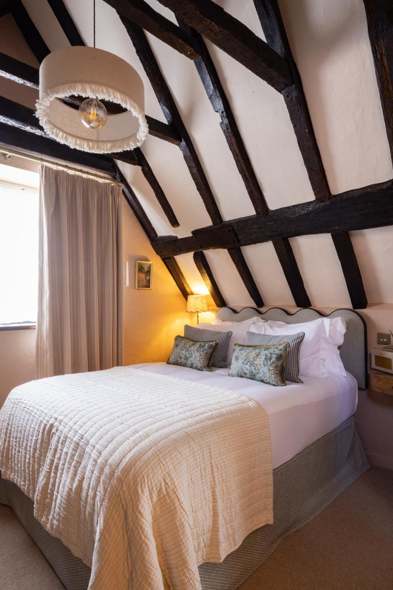The White Hart - A Heartwood Inn Lewes Exterior photo