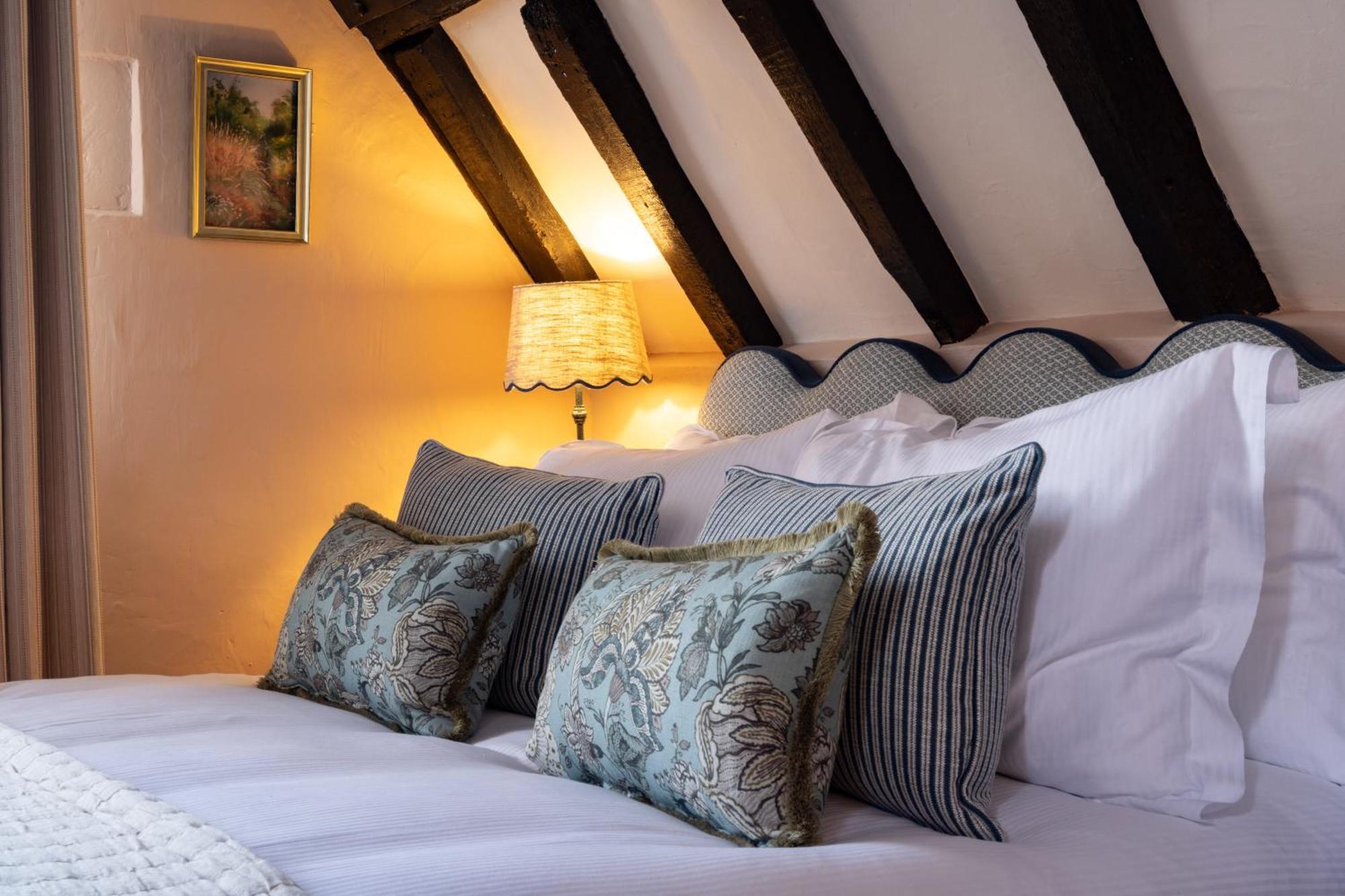 The White Hart - A Heartwood Inn Lewes Exterior photo